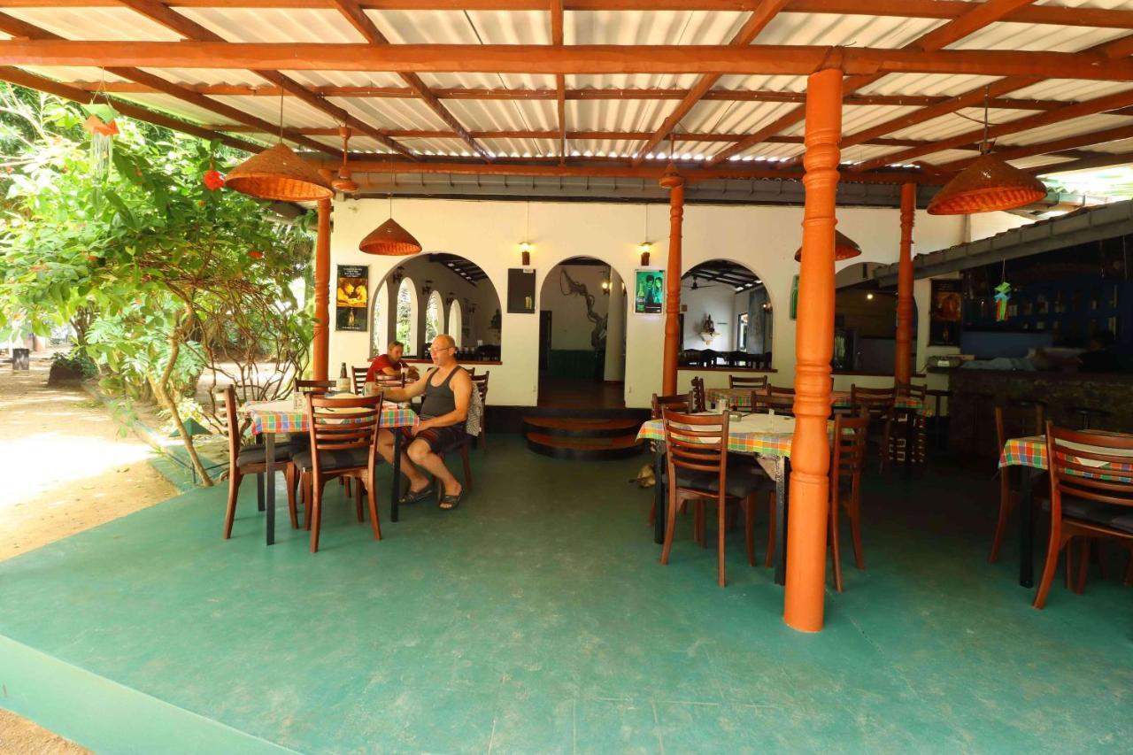 Hotel Susantha Garden Bentota Exterior foto