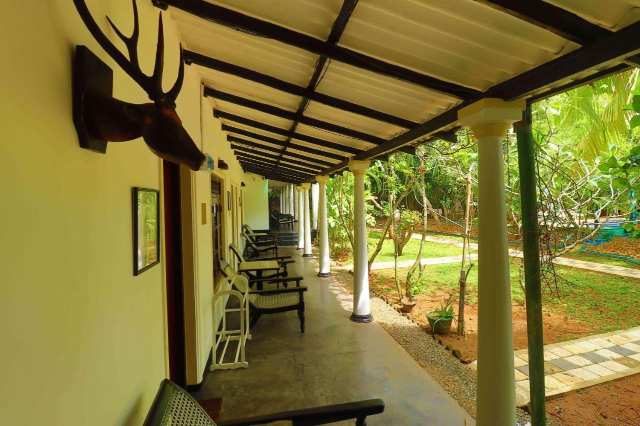 Hotel Susantha Garden Bentota Exterior foto
