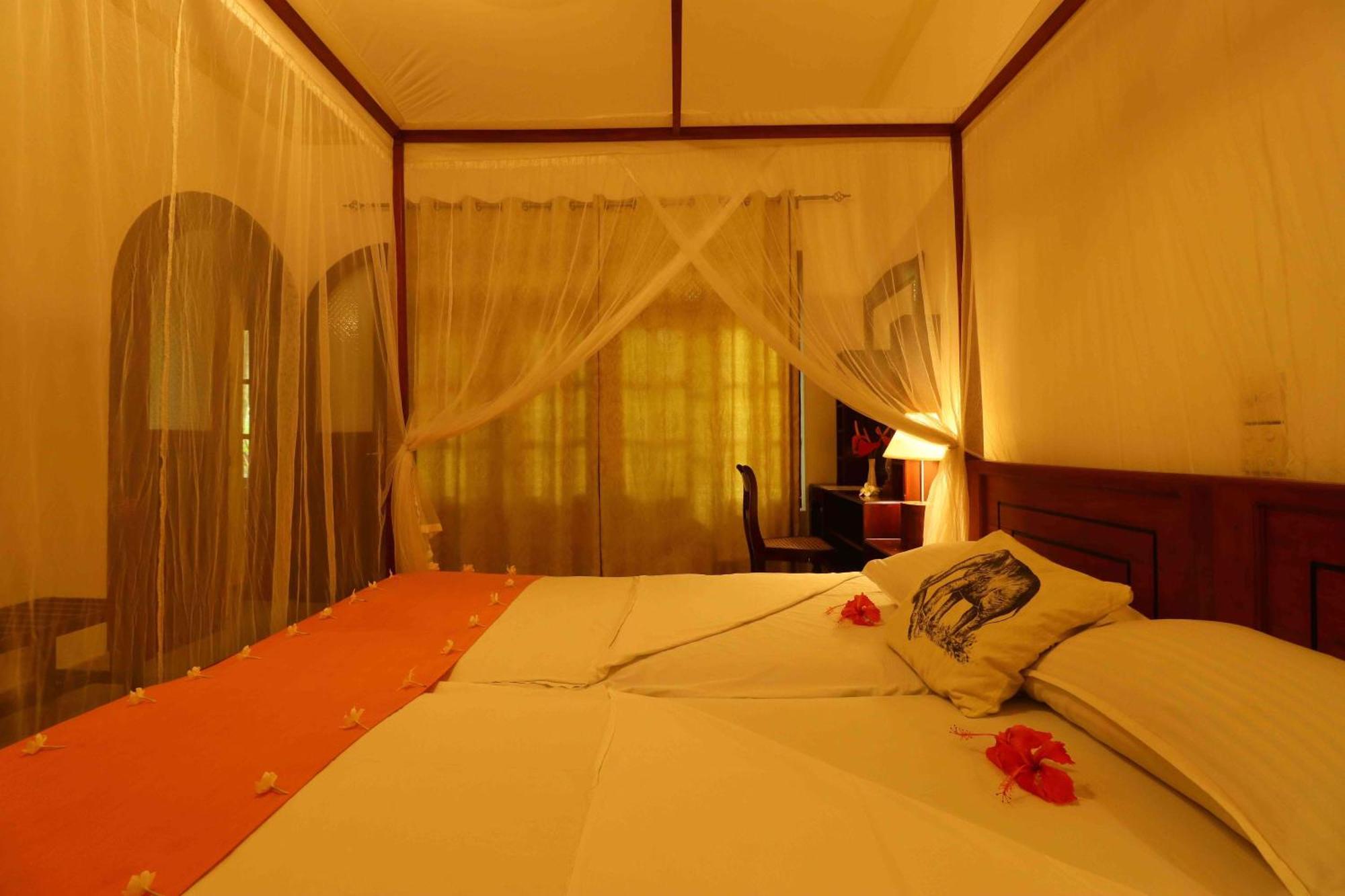 Hotel Susantha Garden Bentota Exterior foto